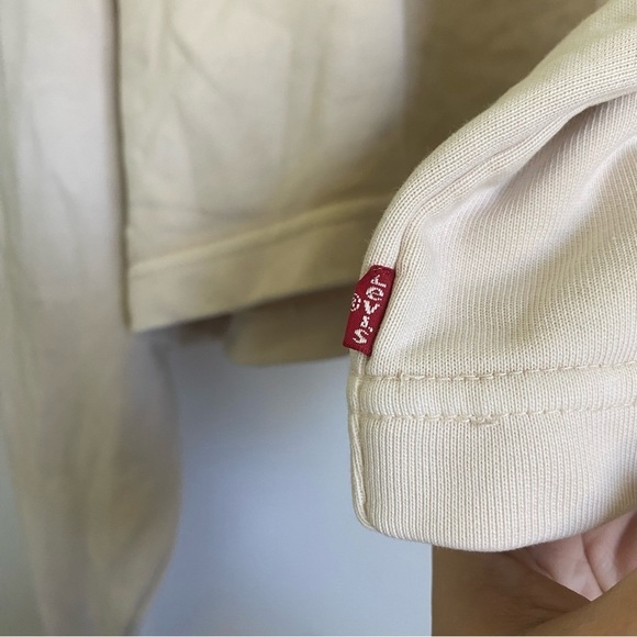 Levi’s Women Roonie Cropped Relaxed Long Sleeve Sweater • White Cap Grey • Small - Picture 4 of 11